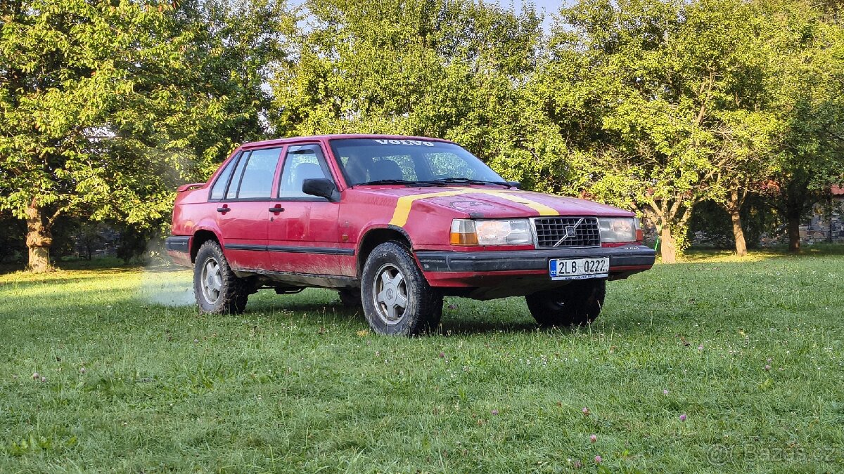 Prodám Volvo 940 "XC" 2.3l 1994 - 3