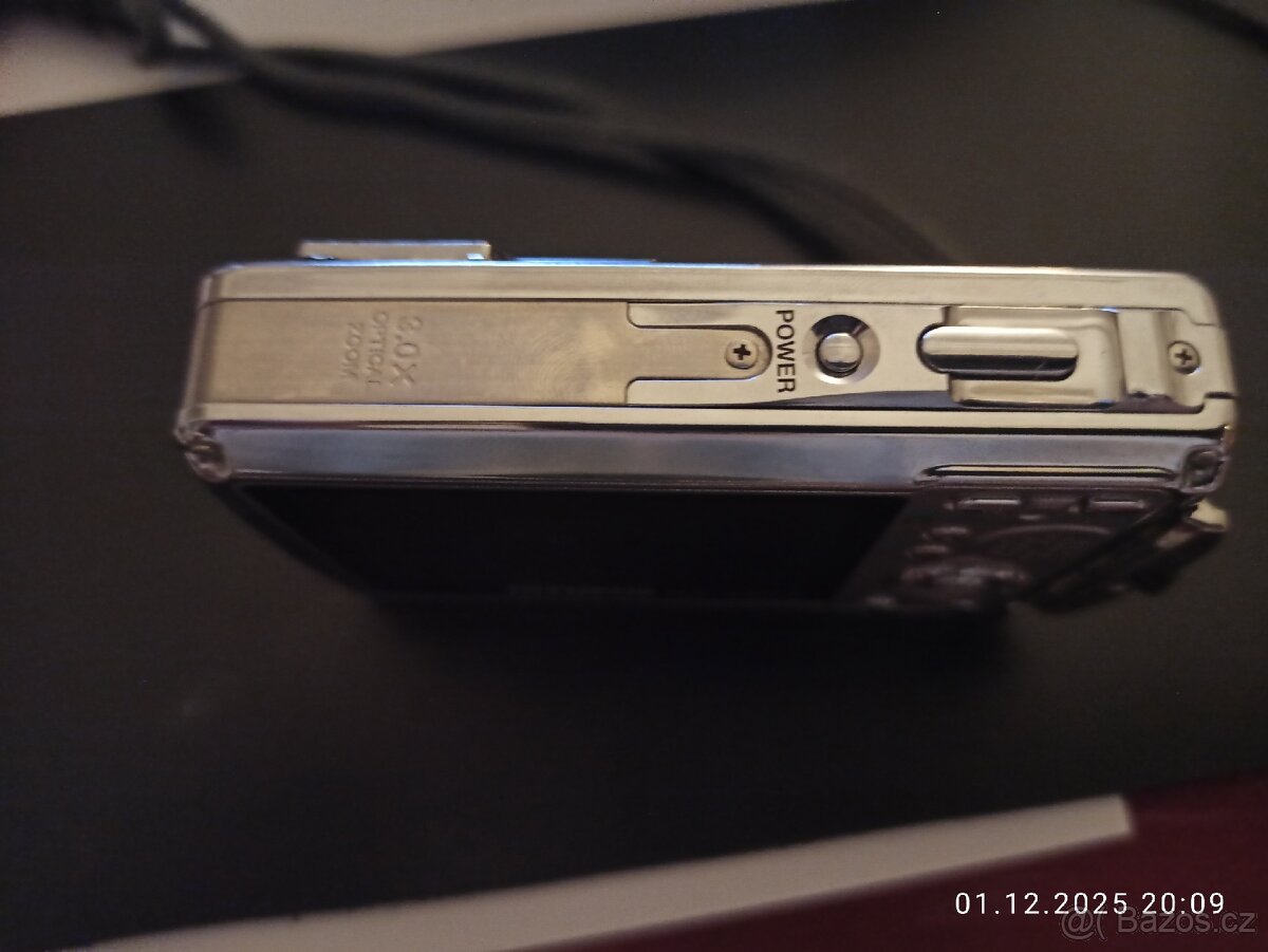 Olympus µ 720 SW - 3