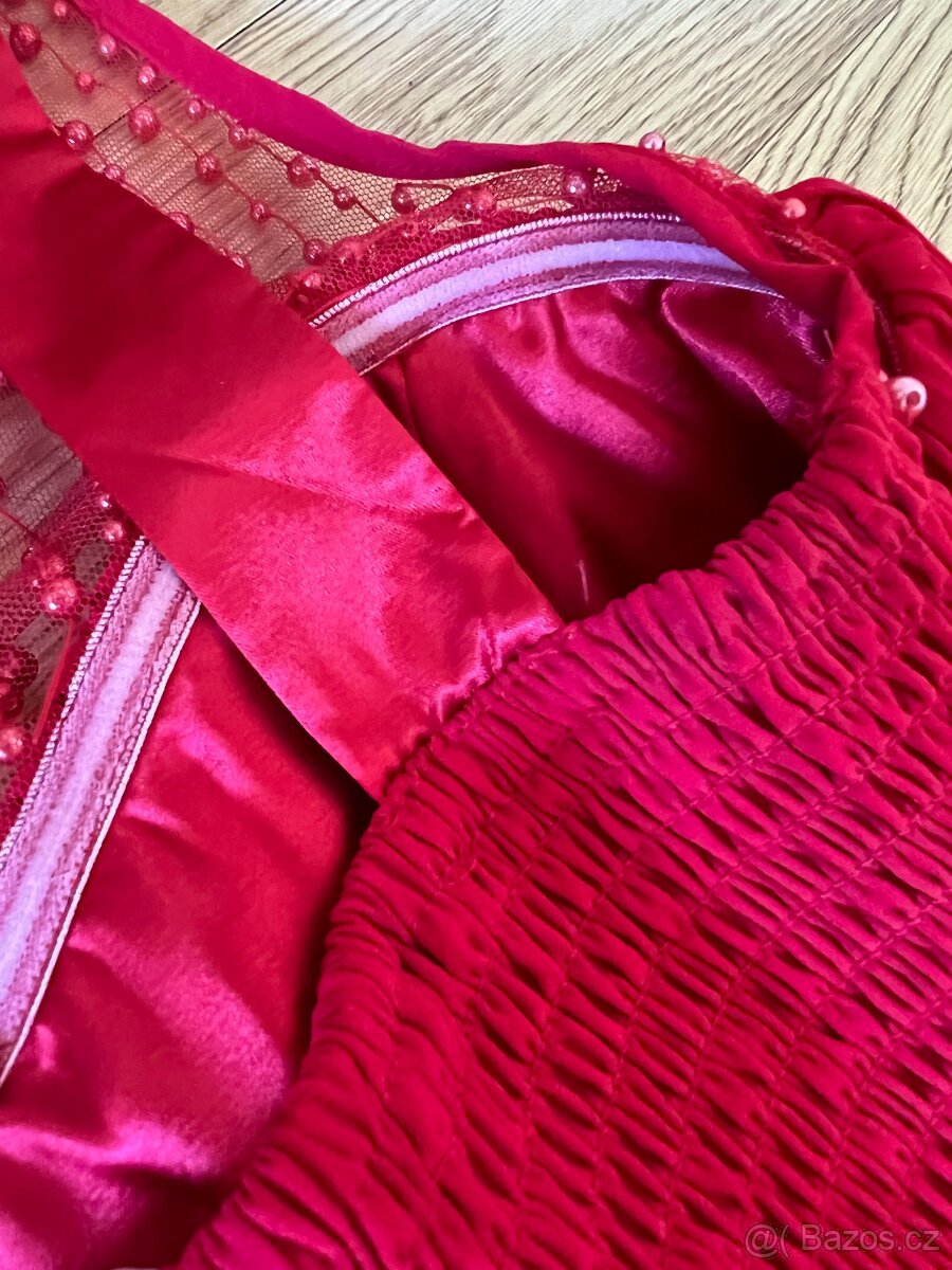 Červené společenské šaty - 3