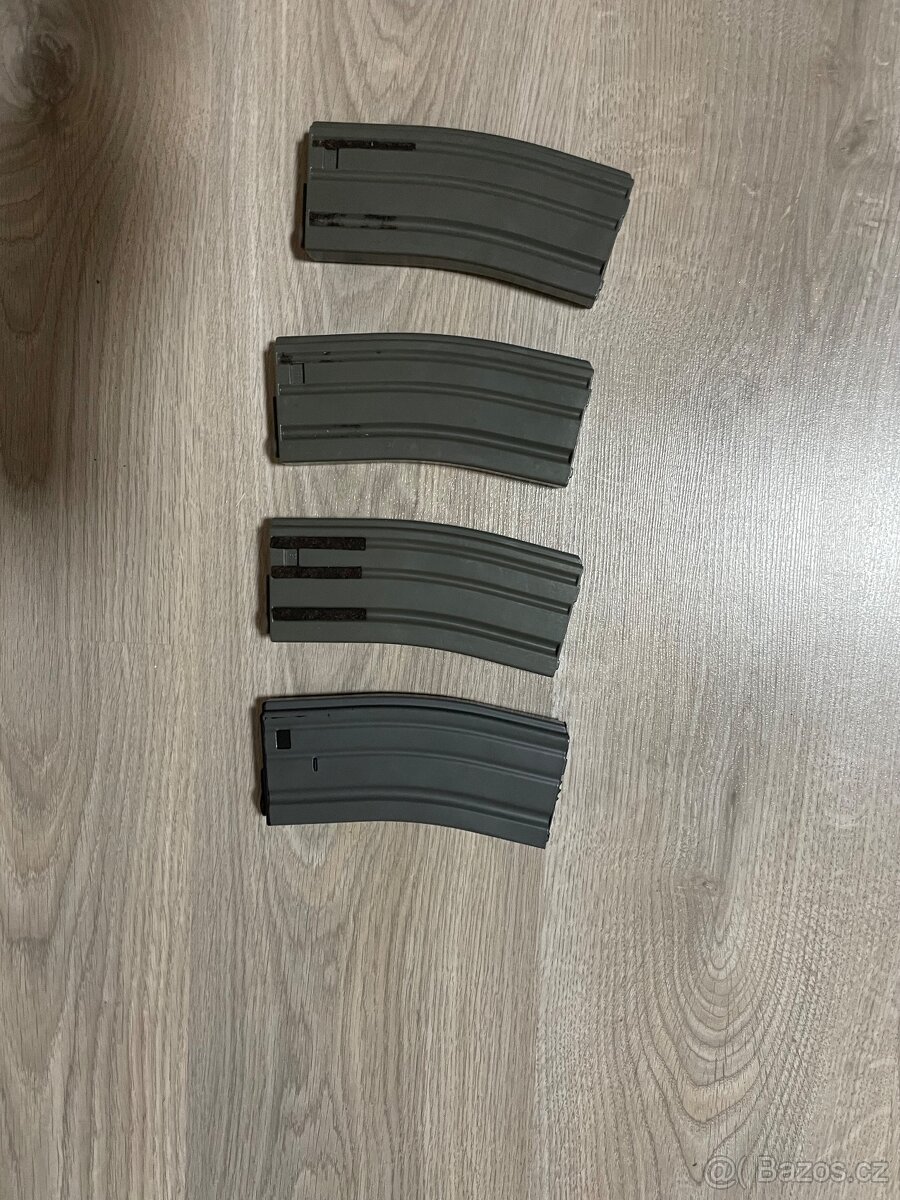 Airsoft zbraň M4A1 - 3