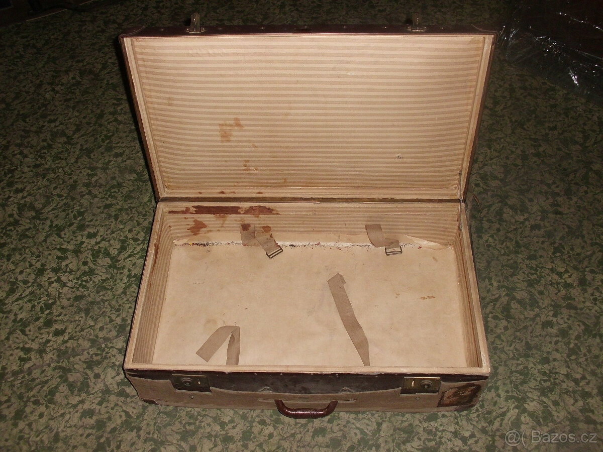 starý kufr - 3