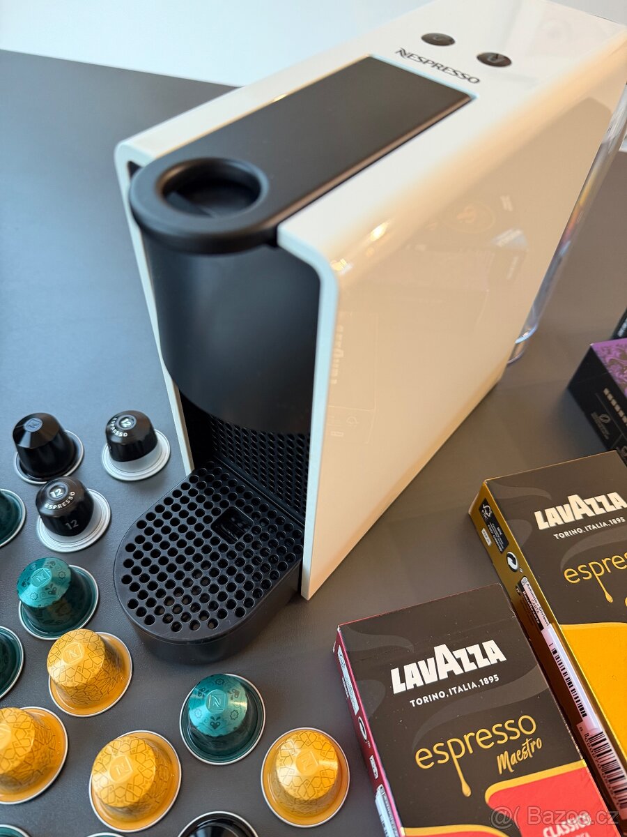 Nespresso Essenza Mini + 64 kapslí - 3