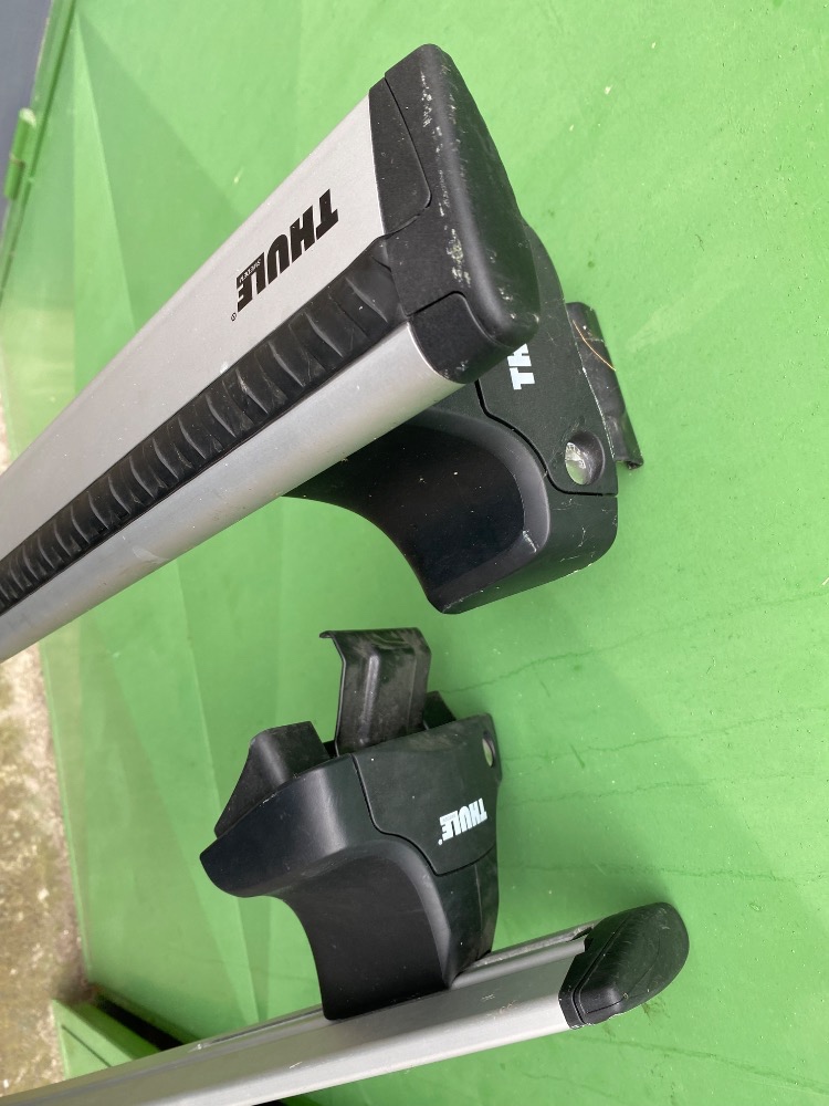 Střešní nosič THULE WingBar 150cm - 3