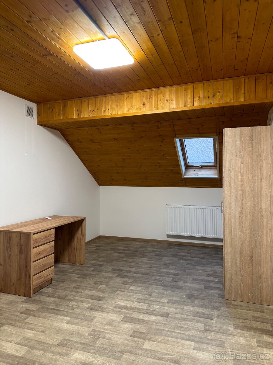 Оренда кімнат в Градці Кралове - 3