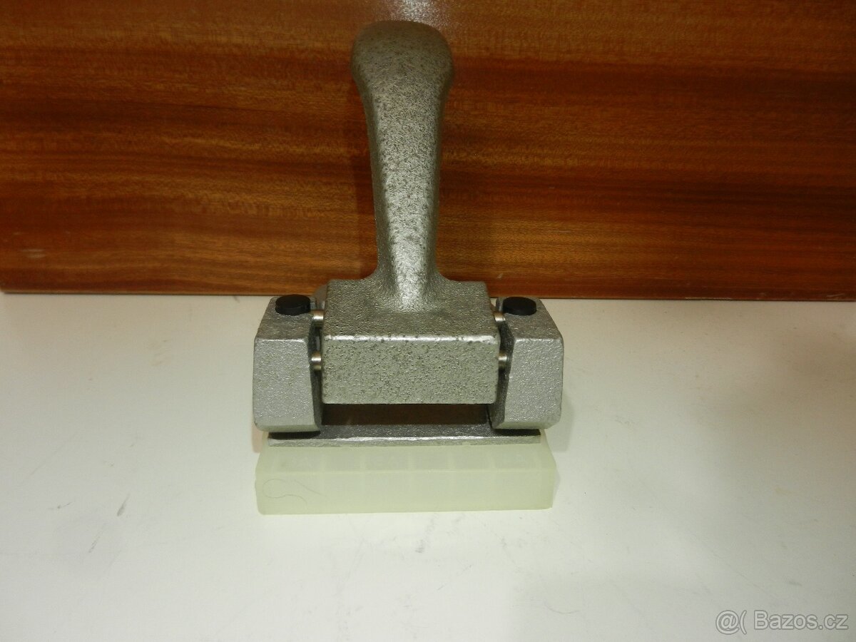 Raritní historický děrovač, Sleva - 3