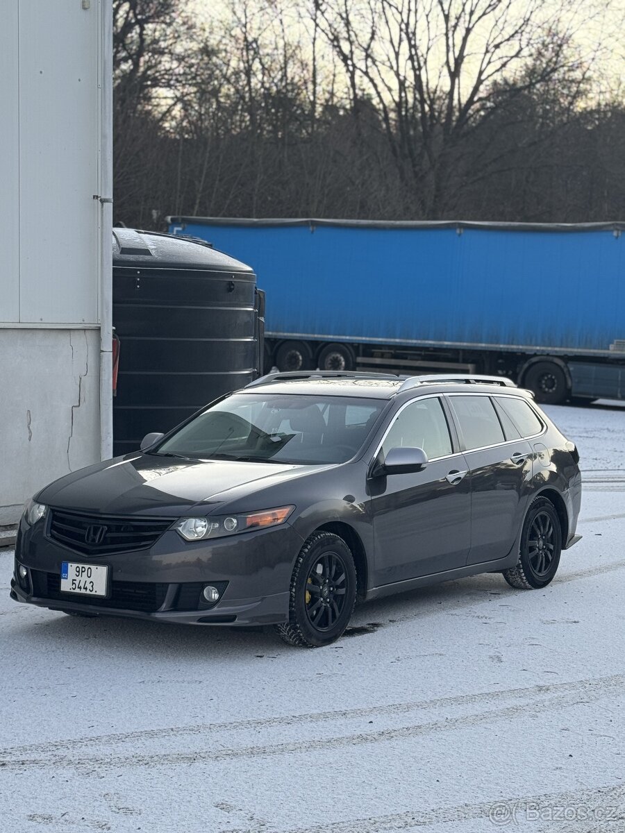 Honda Accord 2.0 - 3