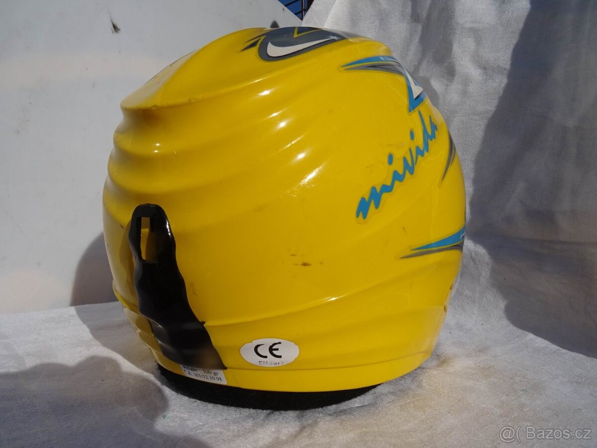 Dětská lyžařská přilba , velikost 48. - 3