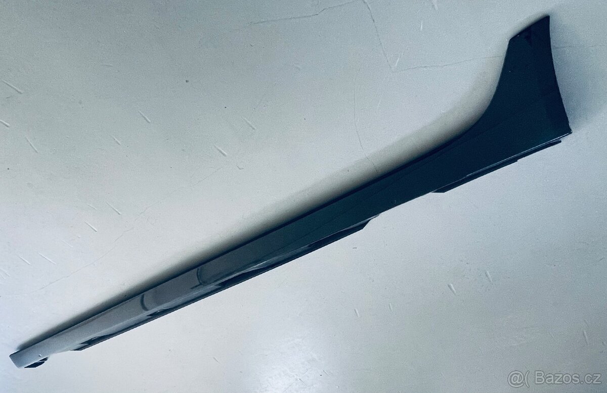 prodám levý kryt prahu Audi A6 C7 (2012) - 3