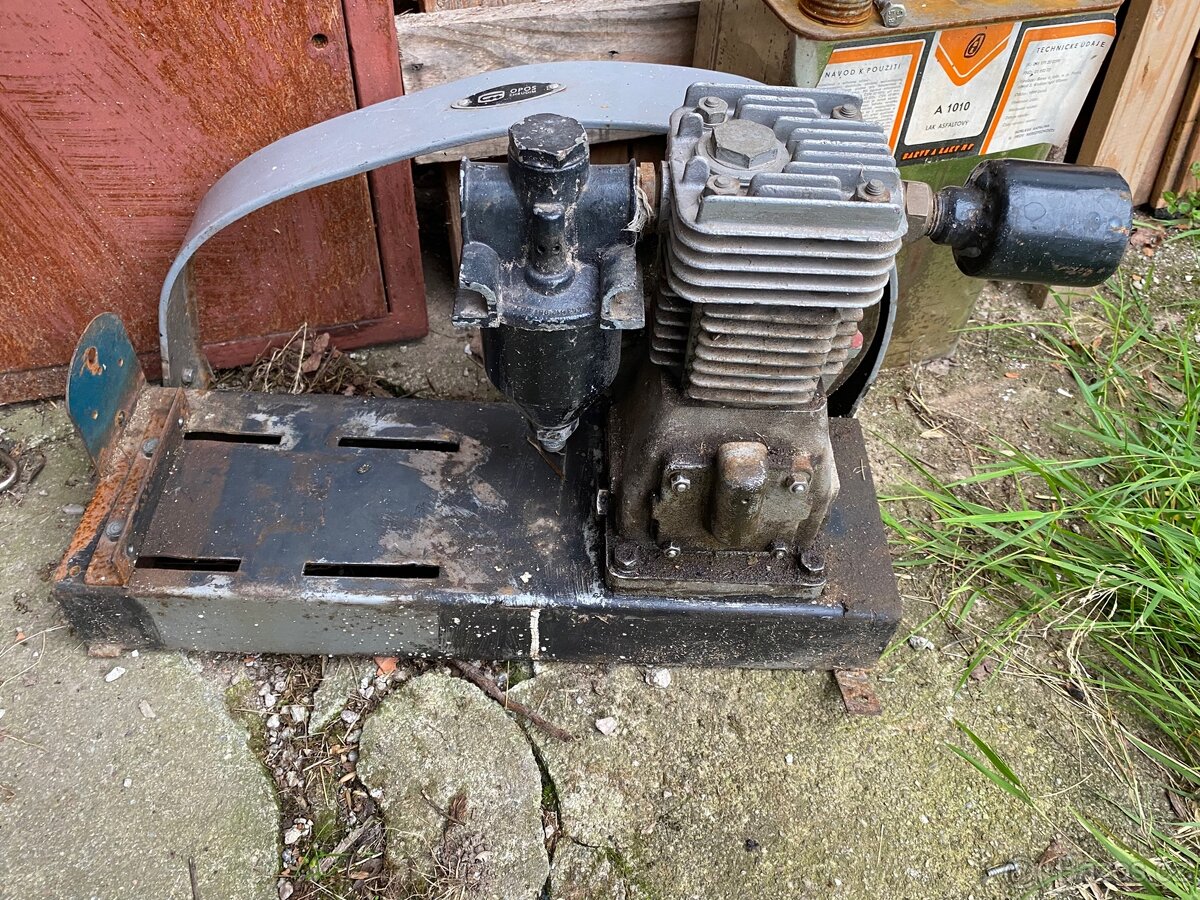 Vzduchový hospodský kompresor Jikov - 3