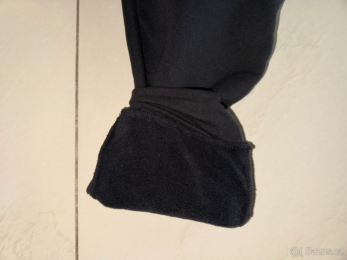 Černé zateplené TEPLÁKY PIKALUNA vel. S - 3
