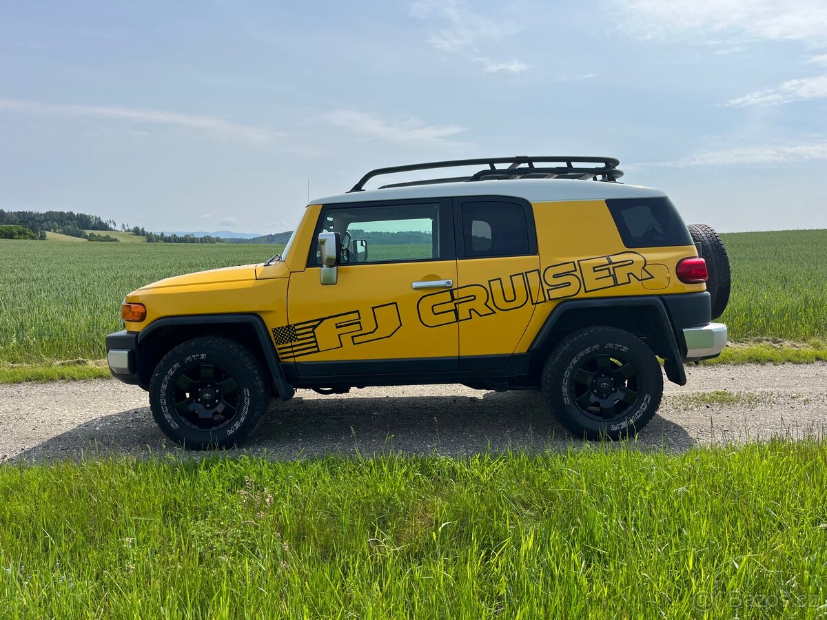 Toyota FJ Cruiser 2. majitel zakoupeno nové v EU - 3