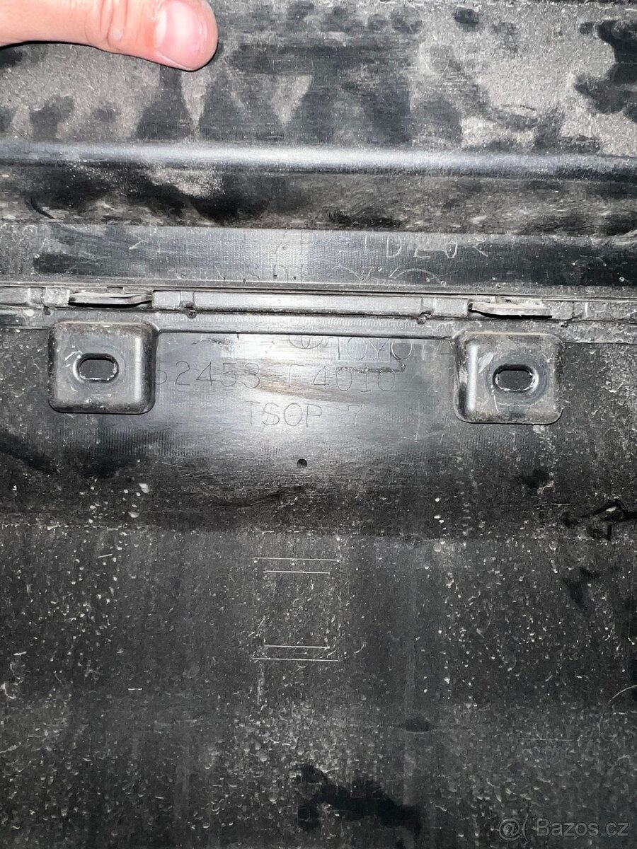 Zadní nárazník Toyota C-HR (52453-T4010) - 3