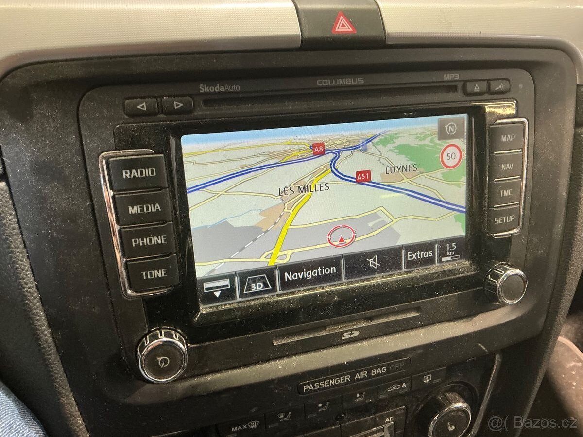 Škoda Superb 2.0 Tdi 103 KW ELEGANCE kůže 4/2013 XENONY - 3