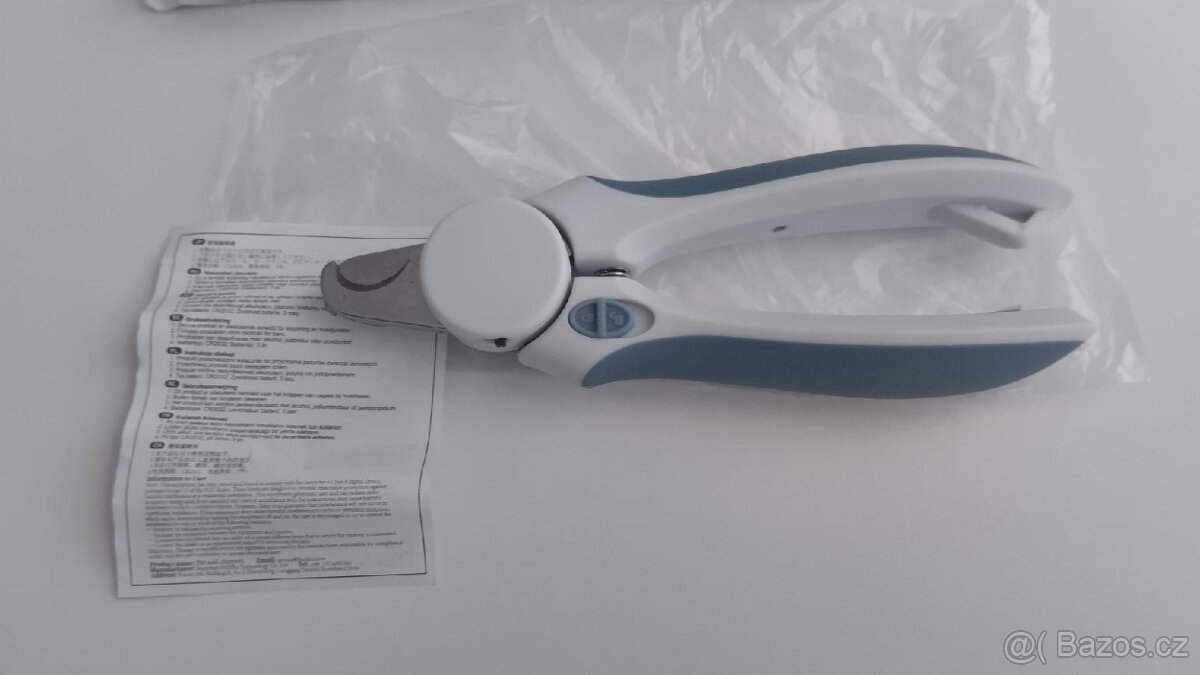 NŮŽKY/KLEŠTĚ NA TLAPKY PRO DOMÁCÍ MAZLÍČKY/ LED SVĚTLO - 3