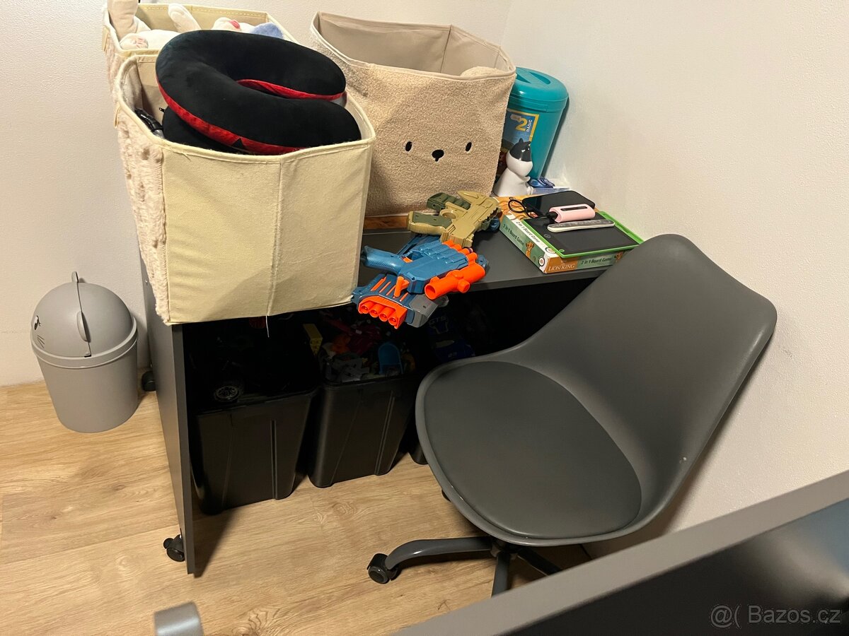 Dětská postel s nábytkem - 3