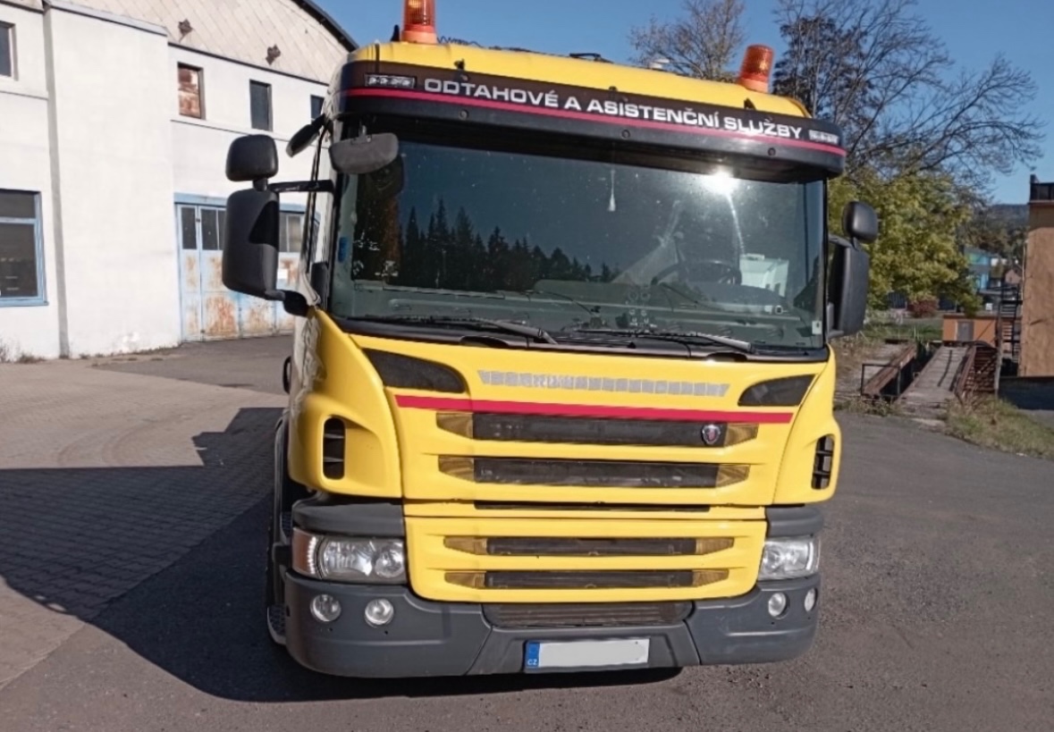 Scania odtahovka LKW