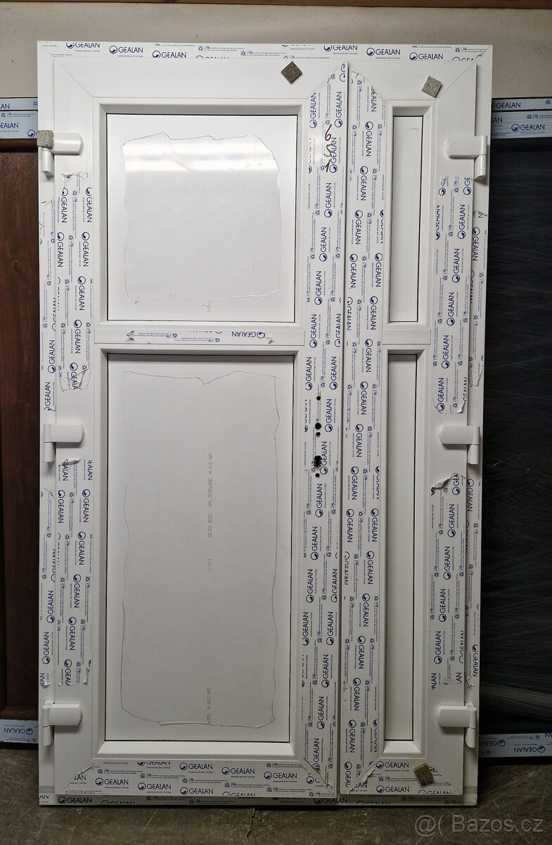 DVEŘE vchodové plastové GEALAN 125x210cm zlatý dub/bílá - 3