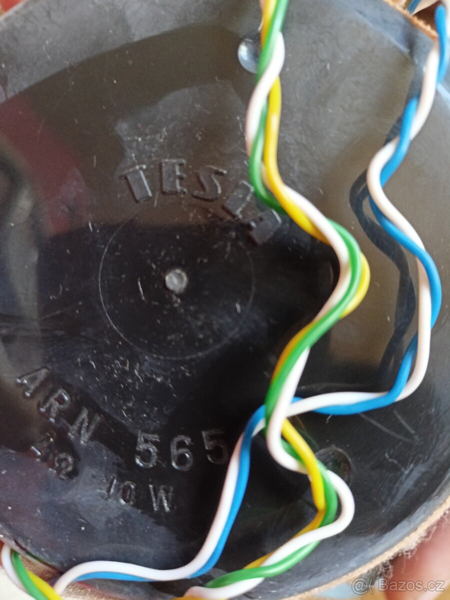 Domácí reproduktory - 3