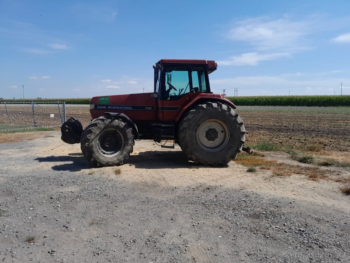 Traktor Case 7120 - 3