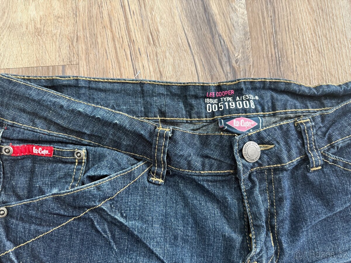 Dámské 3/4 jeansy - 3