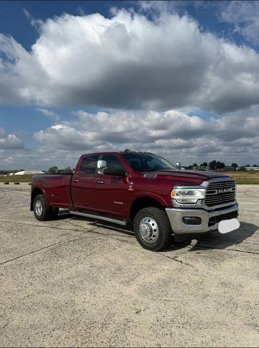Dodge RAM 3500 6.7Cummins Diesel pickup - 3