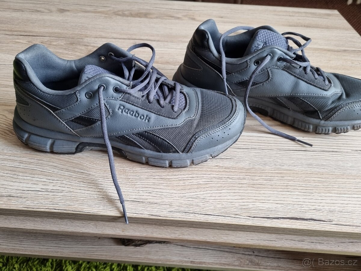 REEBOK - 3
