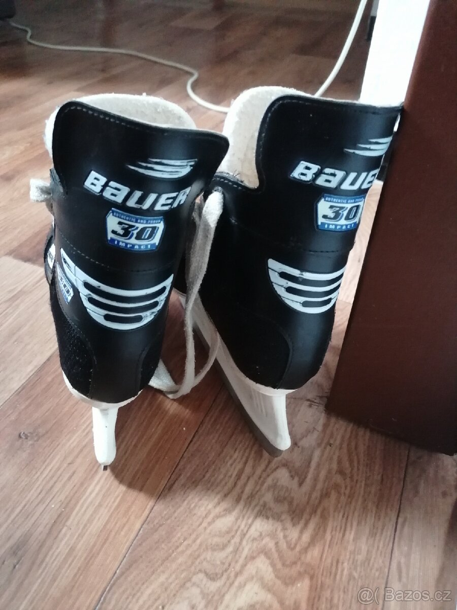 Prodám dětské brusle Bauer - 3