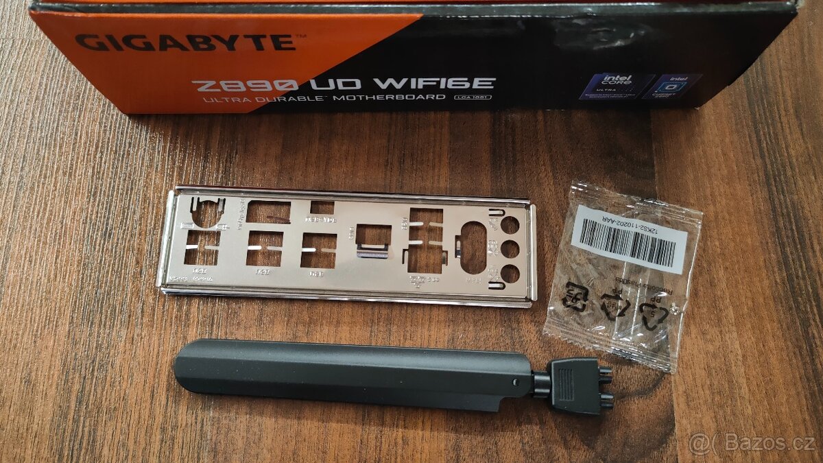GIGABYTE Z890 UD WIFI6E - 3