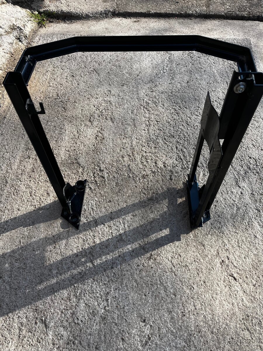 Zetor UŘ I konzole kapotáže - 3