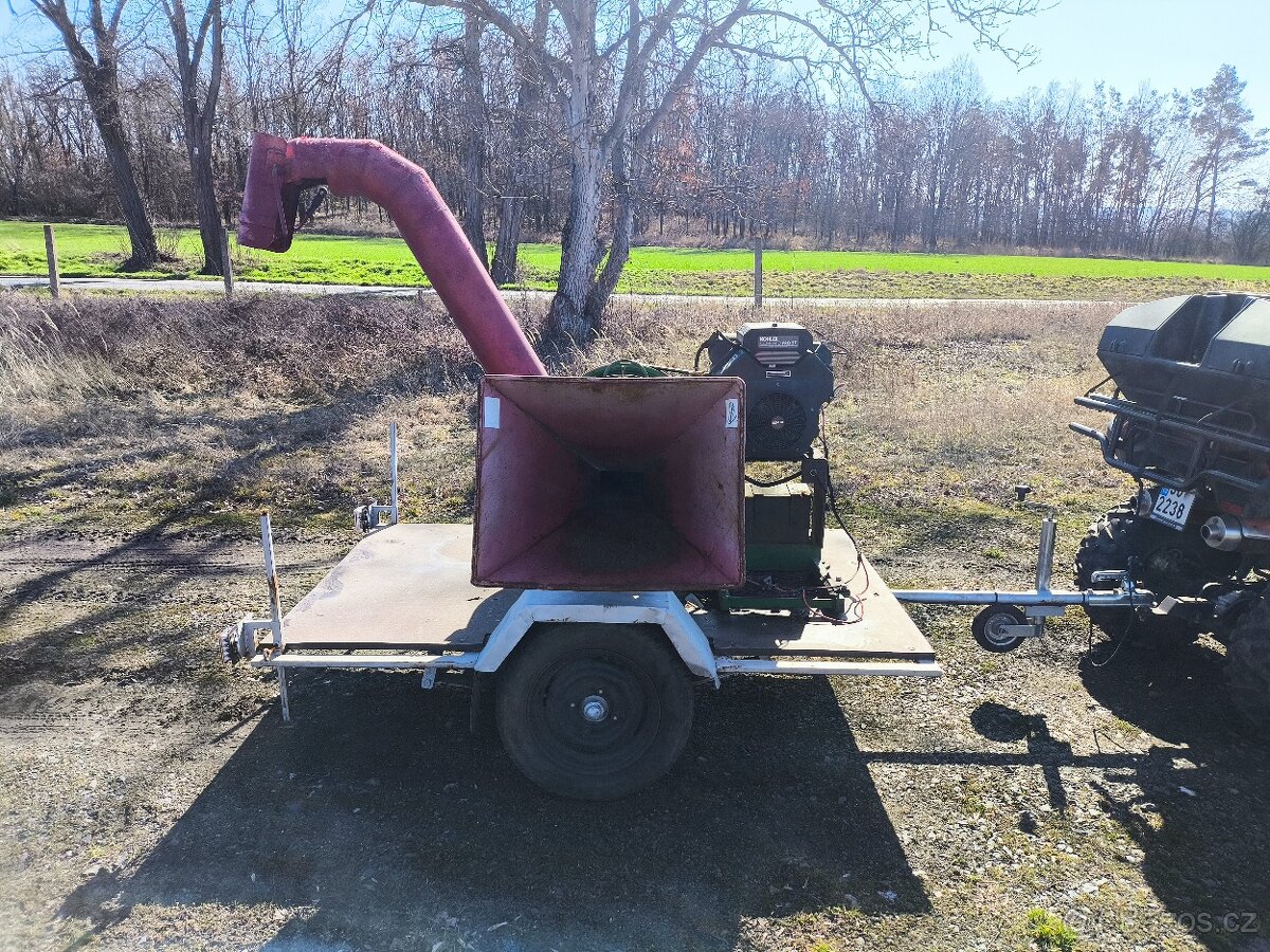 ŠTĚPKOVAČ drtič Bystron s vozíkem - 3