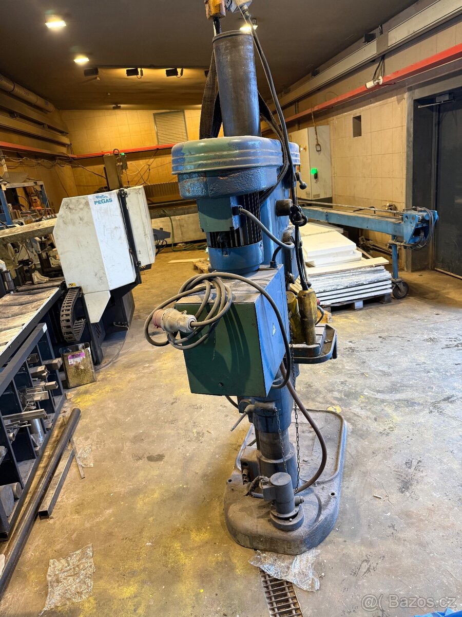 Sloupová vrtačka VS 32 - 3