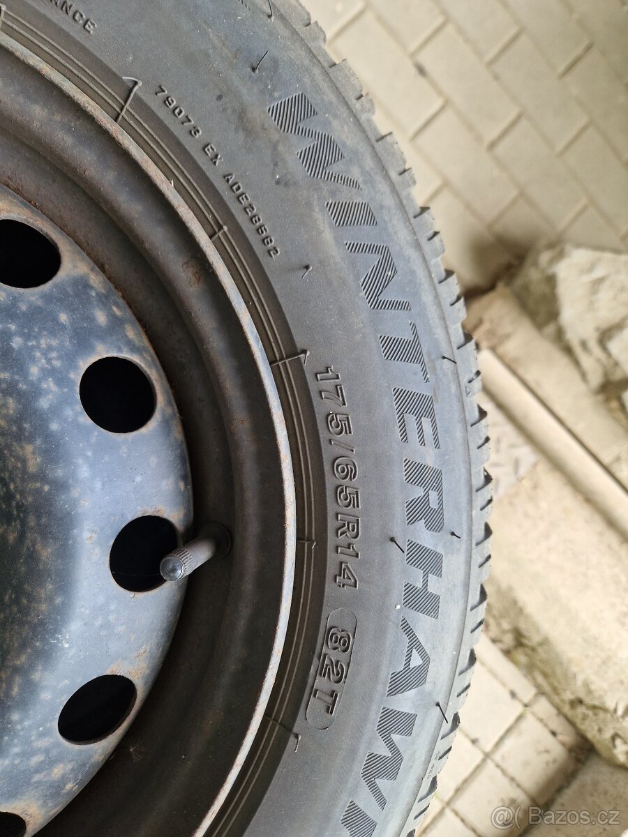 Prodám pneumatiky s ráfkama - 3