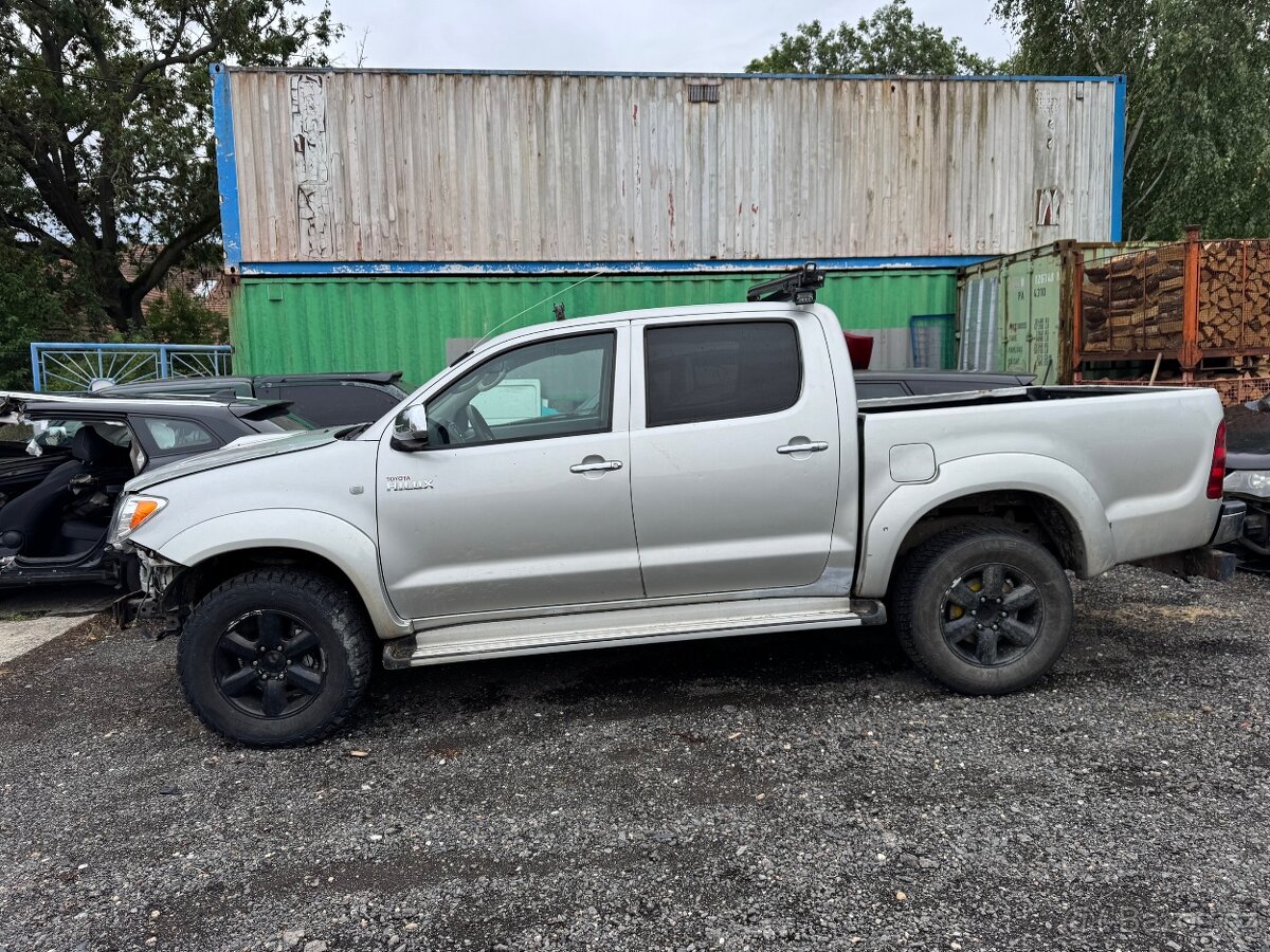 Toyota Hilux 3.0 D4D automat
