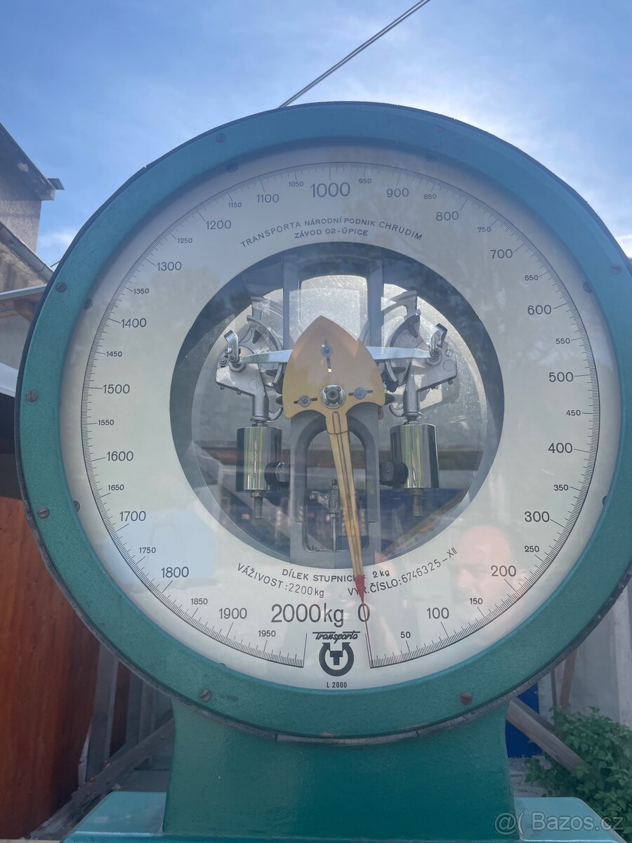 Průmyslová váha na 2t - 3