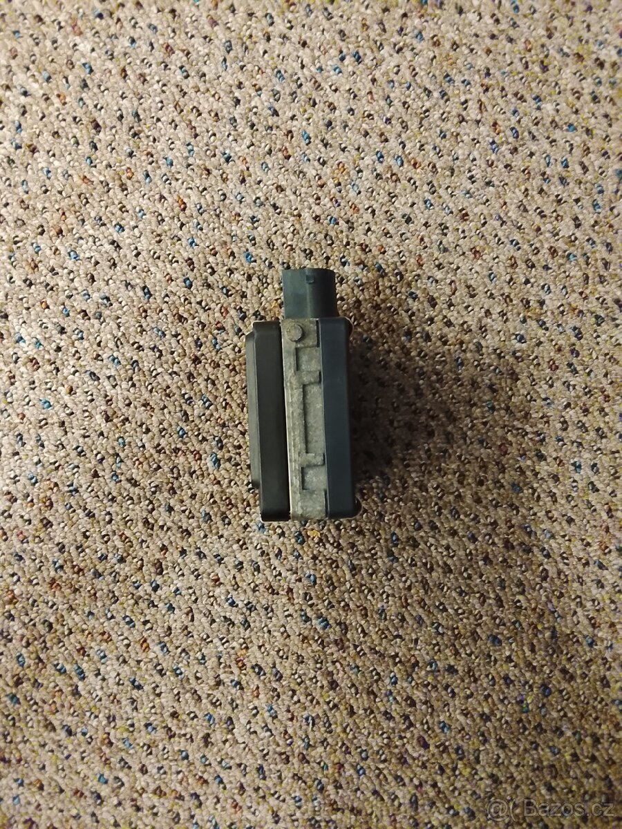 Prodám Bosch Radar Sensor 5Q0 907 561 K - 3