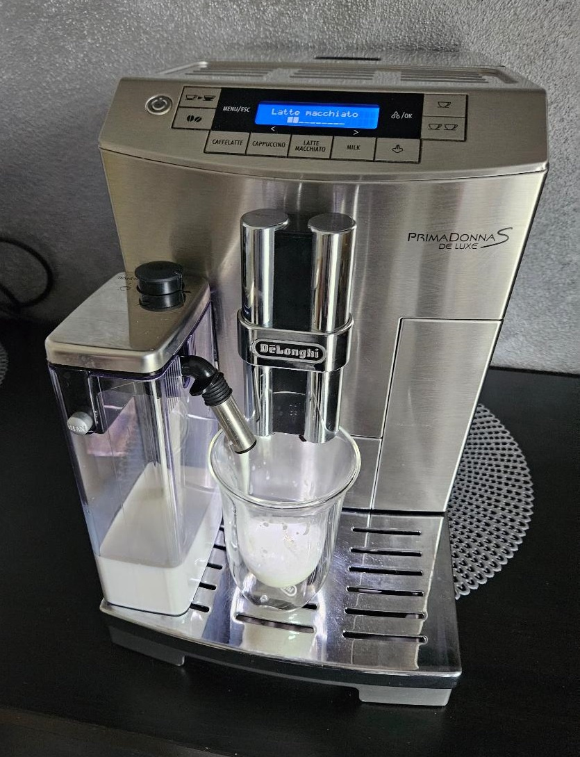 Kávovar De Longhi Prima Donna S De Luxe - super - 3