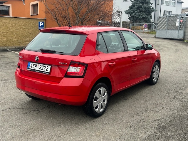 Škoda Fábia III 2018 1,0 MPi, AC, zimní pneu, koupeno v ČR - 3