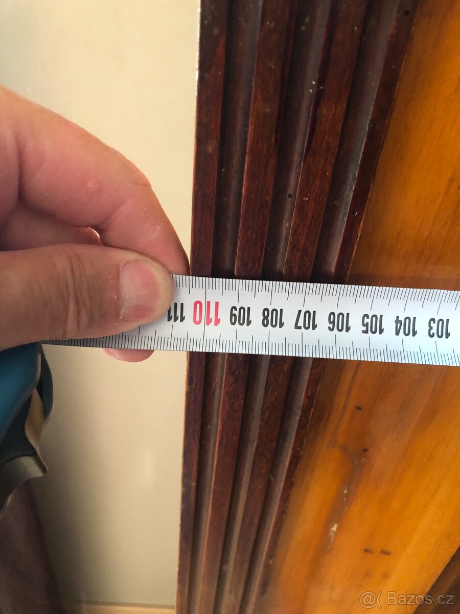 Starožitná skříň - 3