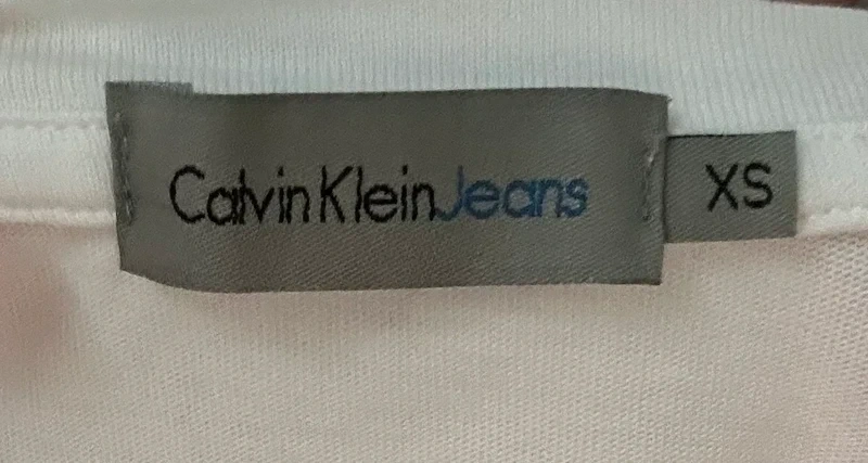 Bílé triko Calvin Klein - 3