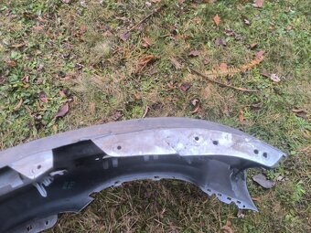 Tesla Model 3 – přední originální nárazník z nehody - 3