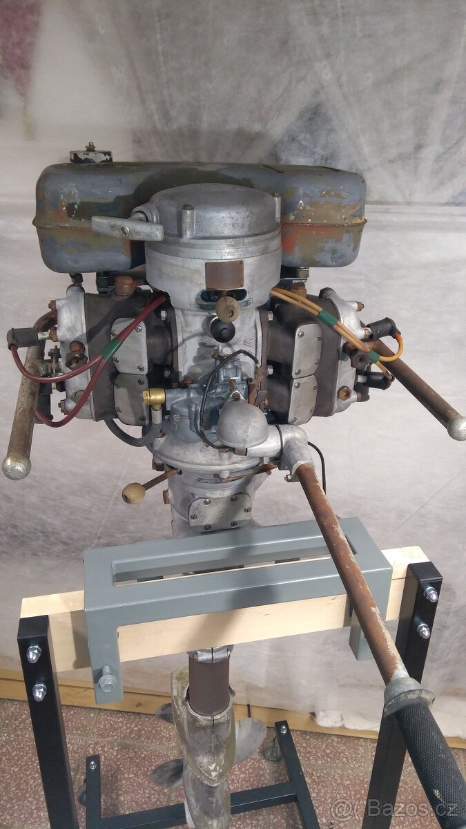 Propulsor - legendární český lodní motor - 3
