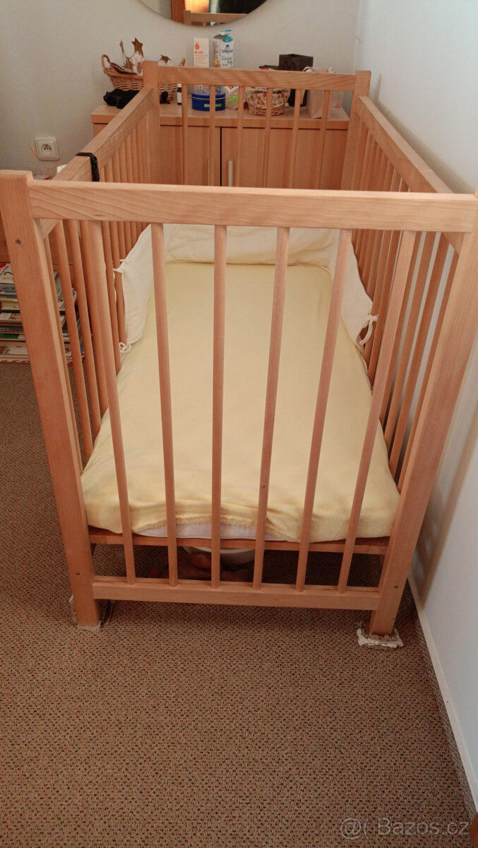 Odsávačka+váha+monitor dechu+postýlka+chůvička. - 3