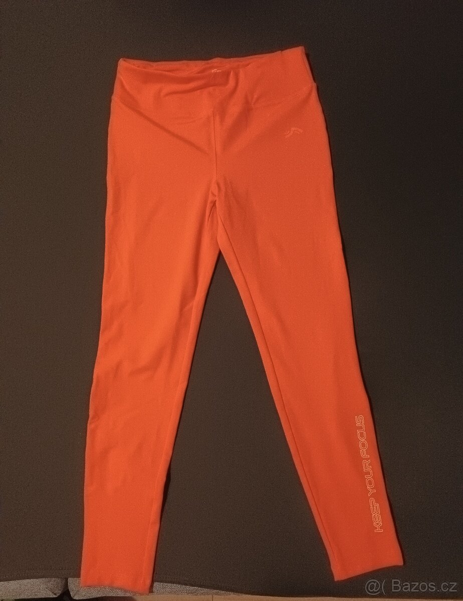 Dámské oblečení - 3