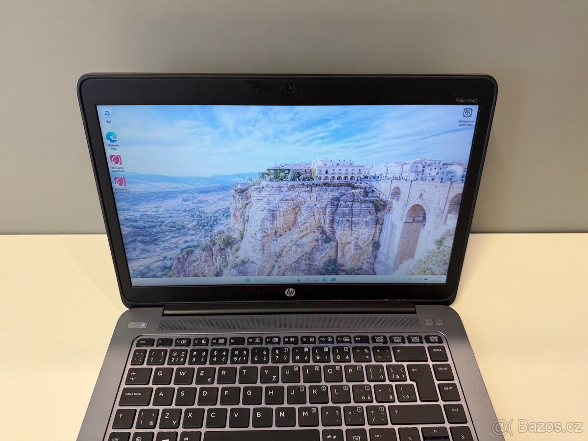 HP EliteBook Folio 1040 G1 i5/SSD – kovový - 3