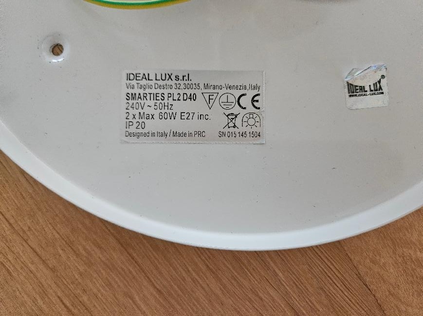 Prodám stropní svítidlo 2 ks, patice E27 - 3