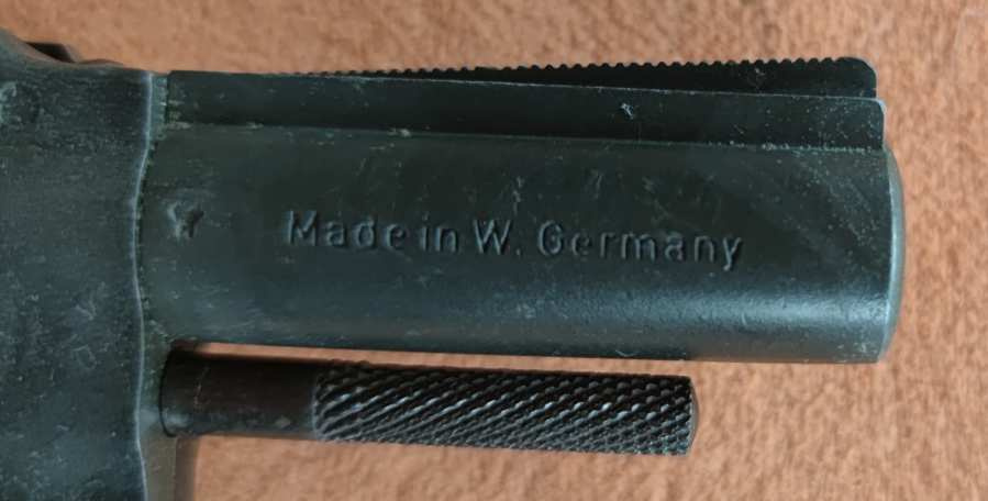 Plynový revolver RECK BODYGUARD - 3