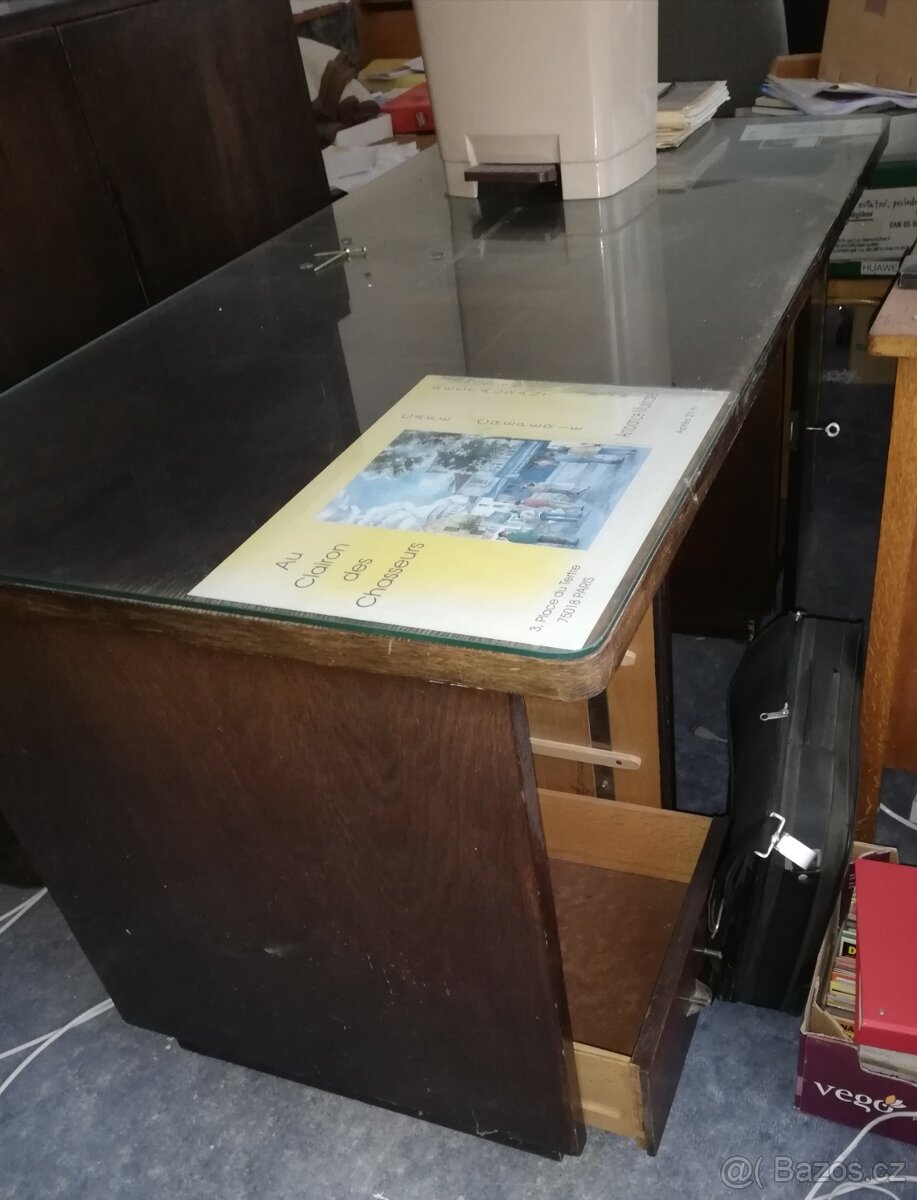 Sklo z psacího stolu - 3