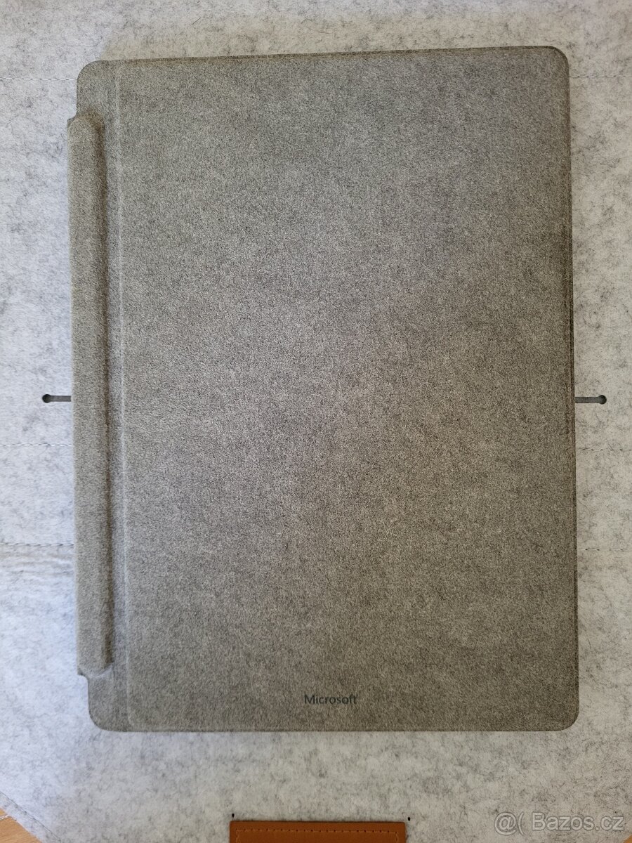 Microsoft Surface Pro 8 i5/8GB/256GB, W11H, platinová - 3