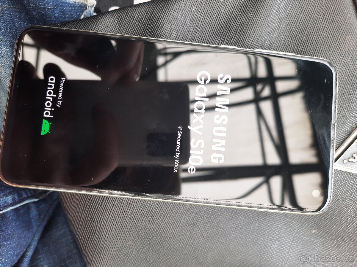 Samsung galaxy s10e - 3