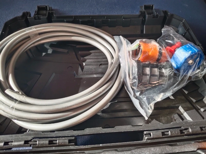 Aku tlakový čistič pro auto - 3